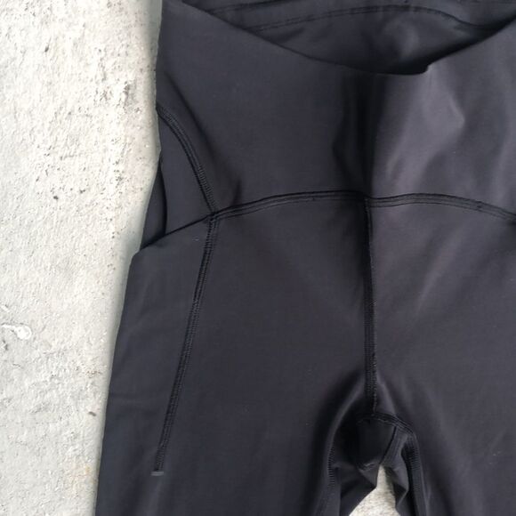 Lululemon Athletica leggings - Picture 2 of 4